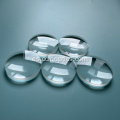 Lente doble convexa con revestimiento AR en ambas superficies.